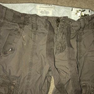 Small brown capris Abercrombie and Fitch